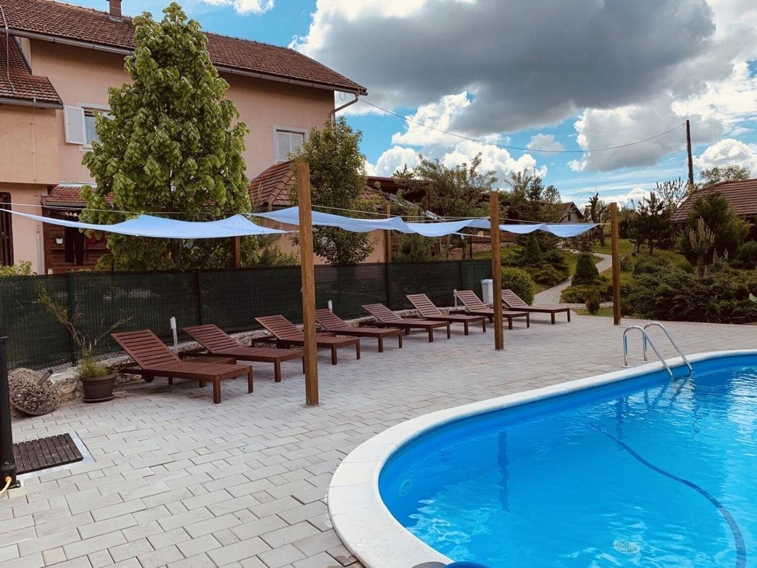 Apartments San - With Pool; Rakovica Εξωτερικό φωτογραφία