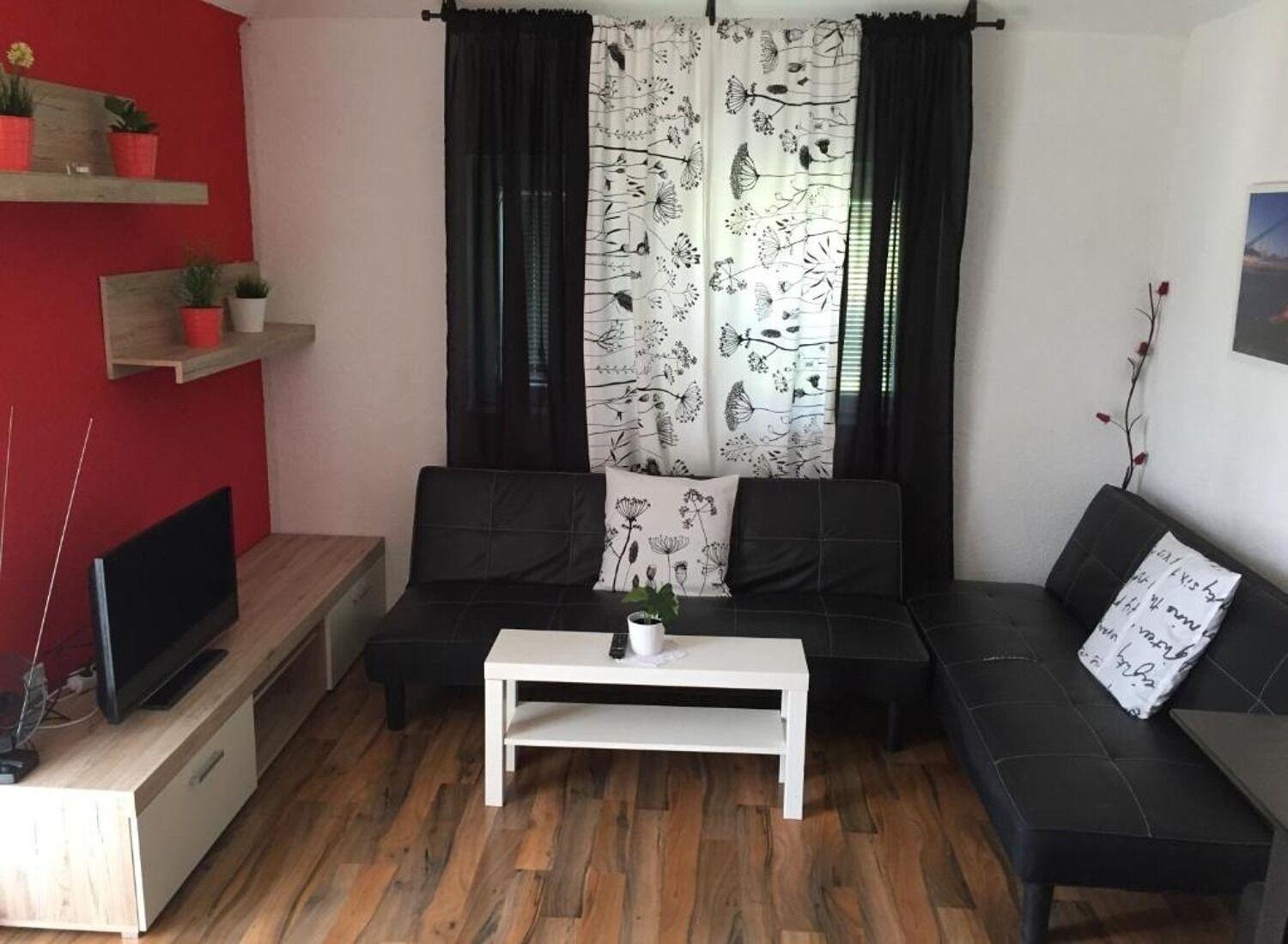 Apartments San - With Pool; Rakovica Εξωτερικό φωτογραφία